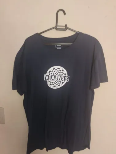 Camiseta Vans Off The Wall. NOVA. TAMANHO GG. AZULZ MARINHO.