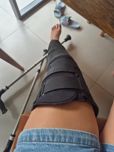 Imobilizador de joelho