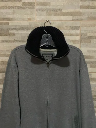 Jaqueta Zara Cinza com Gola Alta - Tamanho 40