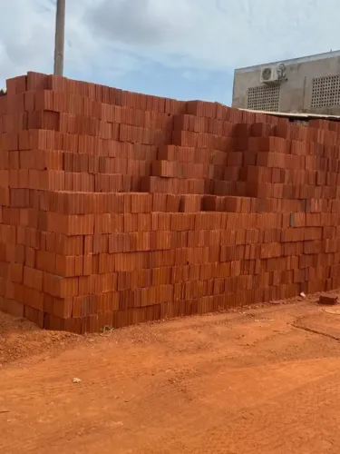 Blocos primeira qualidade em promoção = tijolo de anapolis milheiro a vista R$999,90