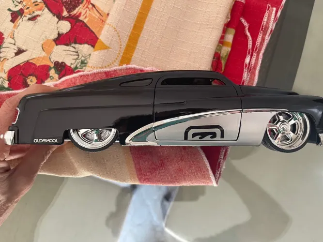 Ford mercury 1/18 custom 