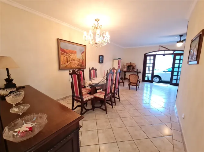 Casa Térrea para alugar com 3 quartos, sendo 1 suíte, em Chácara Santo Antônio, São Paulo