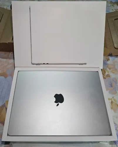 Macbook Air 15" M2