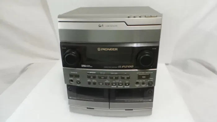 MICRO SYSTEM PIONEER MODELO XR-A200 PRECISANDO REPAROS