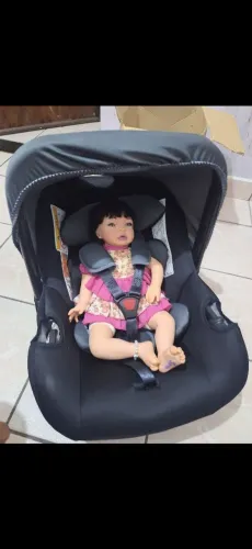 Caderinha de Bebê Nova , Nunca foi usada Com Manual de Instruções