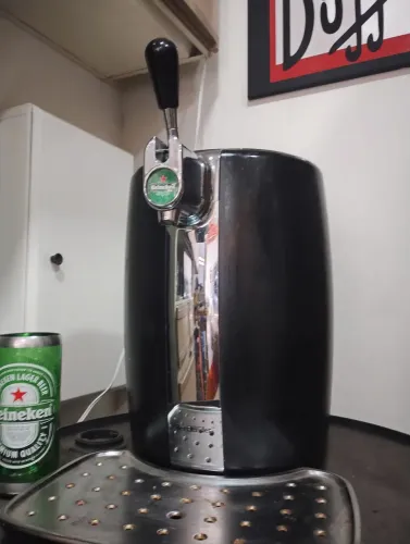 Chopeira Heineken - Barril de Cerveja