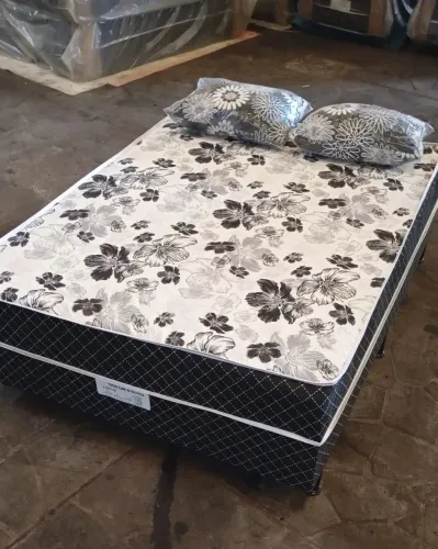 Box Solteiro e Casal Conjugado Com colchão espuma embutido NOVAS A partir 265,00
