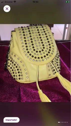Bolsa Amarela com Detalhes em pedrarias
