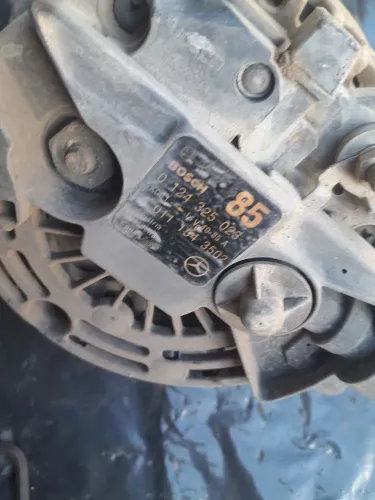 Alternador Bosch 0 124 325 023