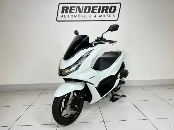 Honda PCX ABS 2024 com 4.000km aceito troca
