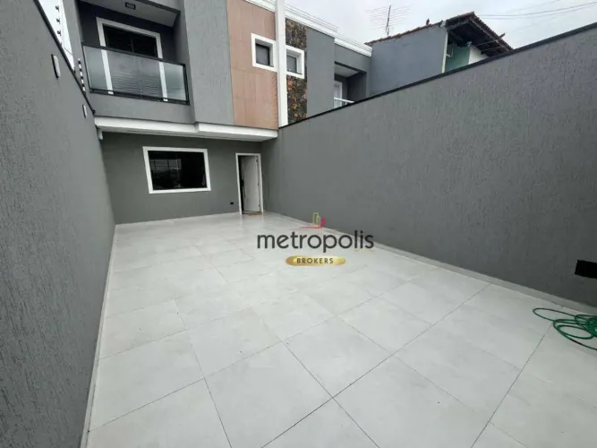 Sobrado à venda, 128 m² por R$ 851.000,00 - Vila Lucinda - Santo André/SP