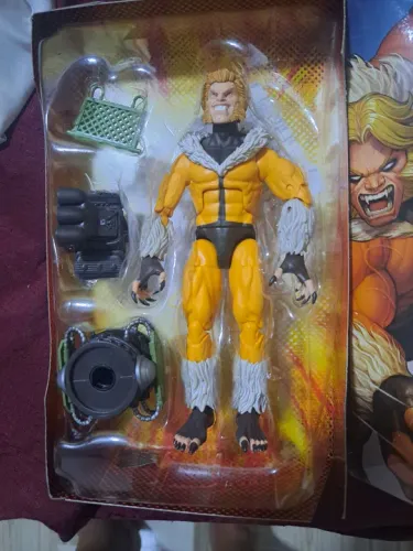 Marvel Legends SabreTooth