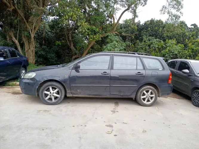 Toyota Corolla Fielder SW 1.8/1.8 XEI Flex Aut. 2005
