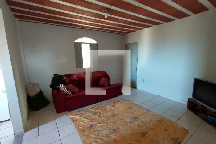 Casa à Venda - Novo Riacho, 6 Quartos, 200 m2