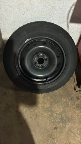 Aro 15 com pneu novo 