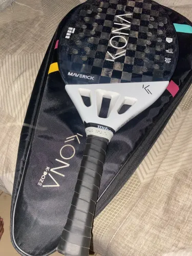 Raquete hatch tênis kona maverick