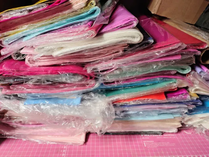 Papel de seda para produção de forminhas