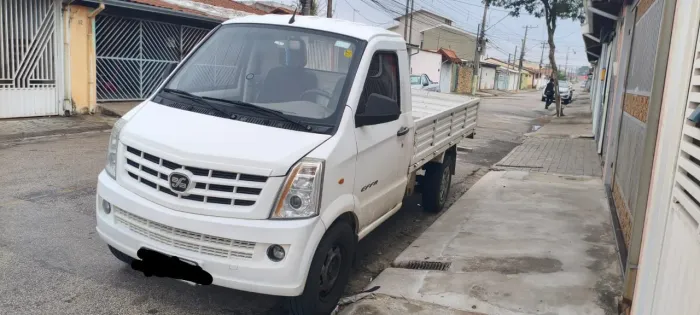 Caminhonete Effa V21