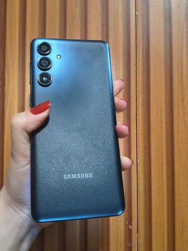 Samsung M55