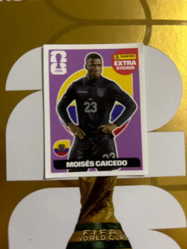 Moisés caicedo bordo, figurinha legend 