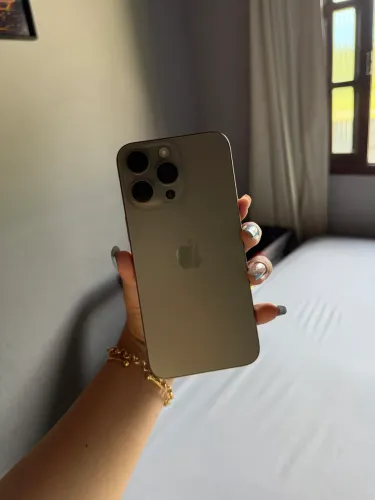 Iphone 15 pro max 256g