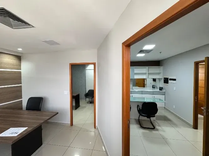 Oportunidade! Sala mobiliada com 42m2, Essenciale Premier, frente ao Flamboyant, Goiânia