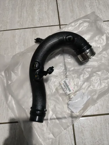 Tubo Intercooler nova Hilux esquerdo