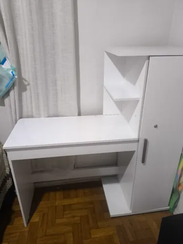 Vendo escrivaninha