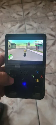 R36s vídeo game portátil