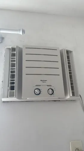 Ar condicionado 