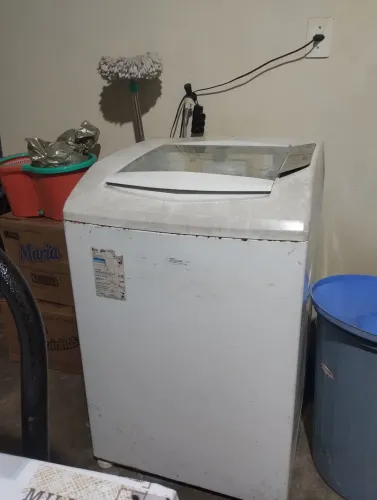 Máquina de lavar Brastemp 10kg COM DEFEITO 