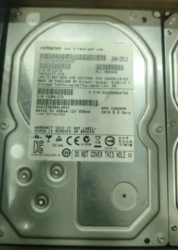 HD HITACHI 2 TB