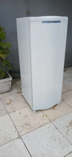 Geladeira cônsul Gelando entrego