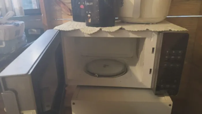 Vendo micro ondas ótimo 