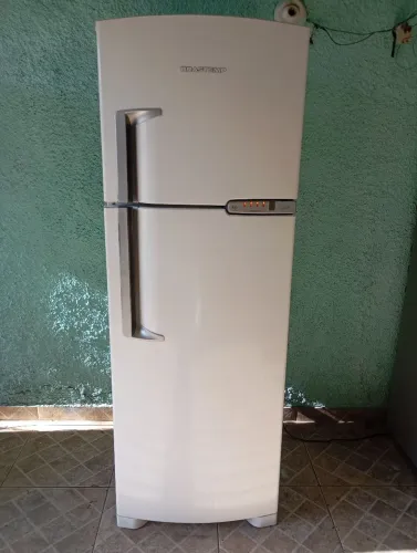 Geladeira Brastemp Frost Free 354L