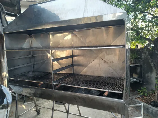 Churrasqueira Inox