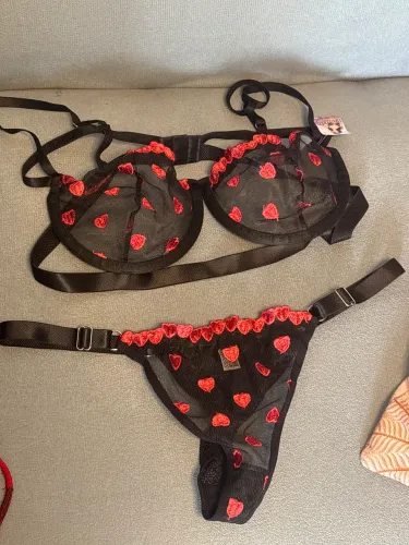 Lingerie de coração nova