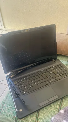 Vendo notebook para retirada de peça 