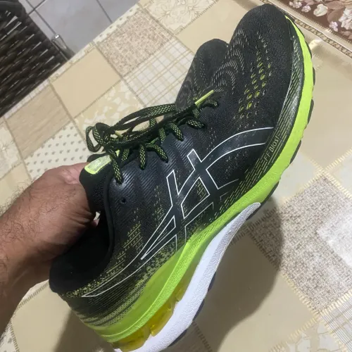 Tênis ASIC?s Kayano 28 N? 42
