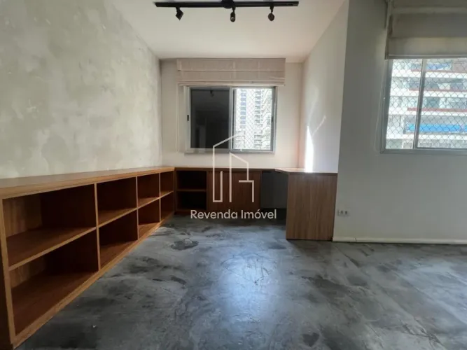 Aluguel de Cobertura de 2 Quartos no Jardim Londrina, São Paulo-SP: Viva o Sonho em 80m²!