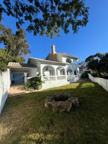 Casa alto padrão para venda em São Lourenço MG