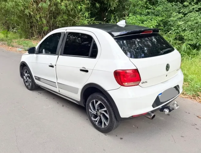 Volkswagen Gol Geração VI Track 1.0 8V MI Total Flex Mec. 4P 2015