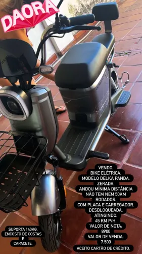 Vendo DELKA Panda zerada. Novíssima.