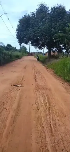 VENDO OU TROCO POR CARRO (moto+dinheiro)