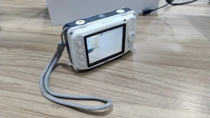 Nikon coolpix s30