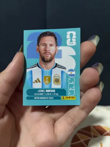 FIGURINHA DO MESSI
