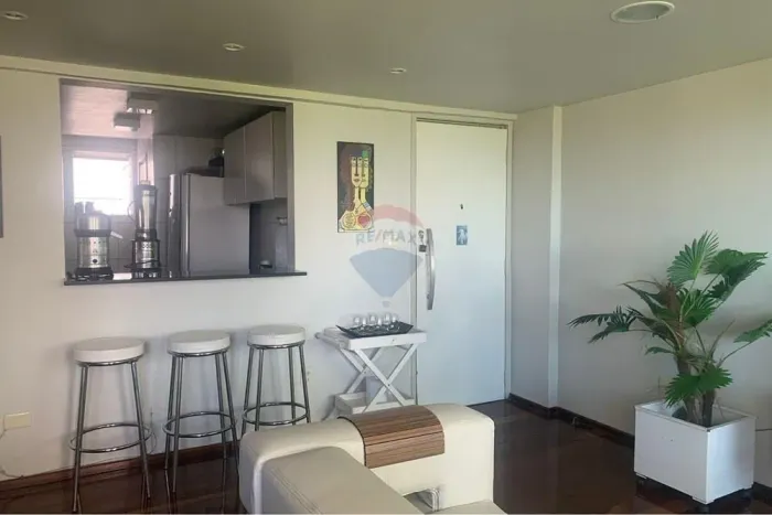 Apartamento a VENDA com 3 quartos localizado no bairro da Encruzilhada