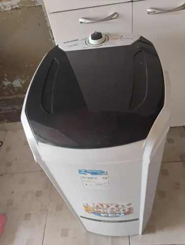 Tanquinho de lavar roupas