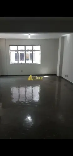 SALA COMERCIAL NO CENTRO