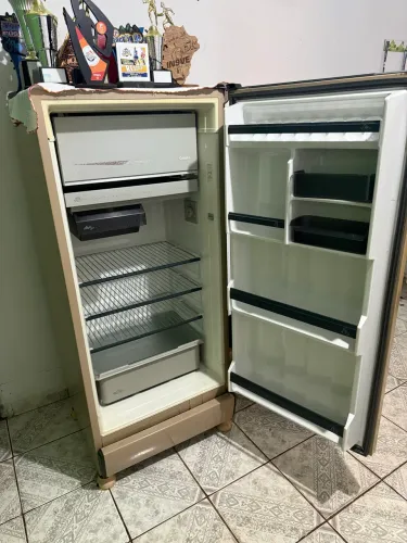 Geladeira consul